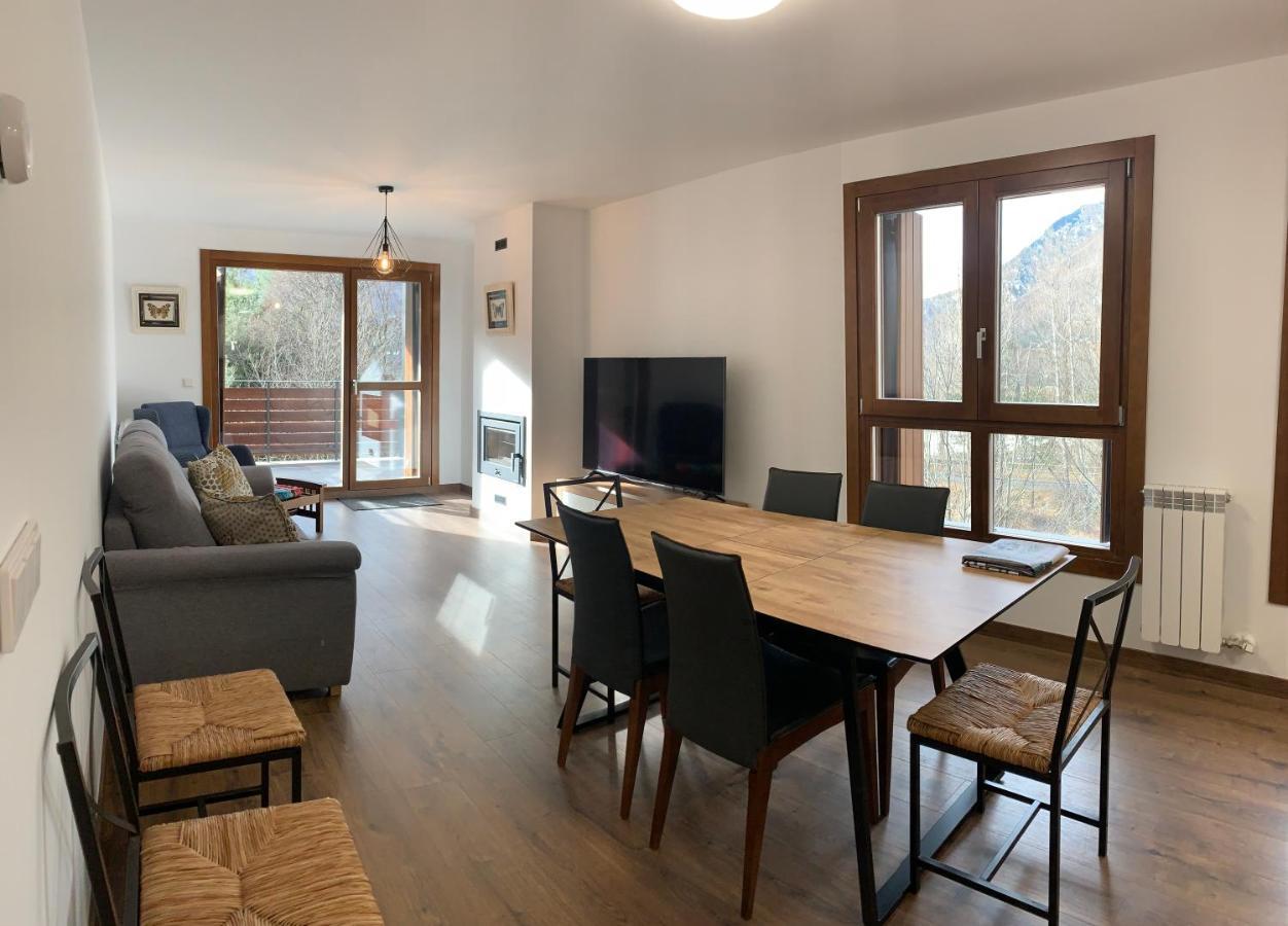 Apartamento BPirineos-Sierra de Chia Benasque Exterior foto